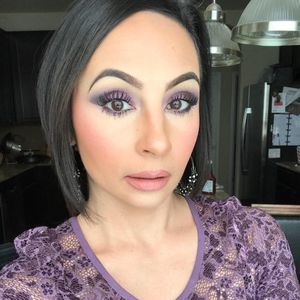 Meet your Posher, Christy